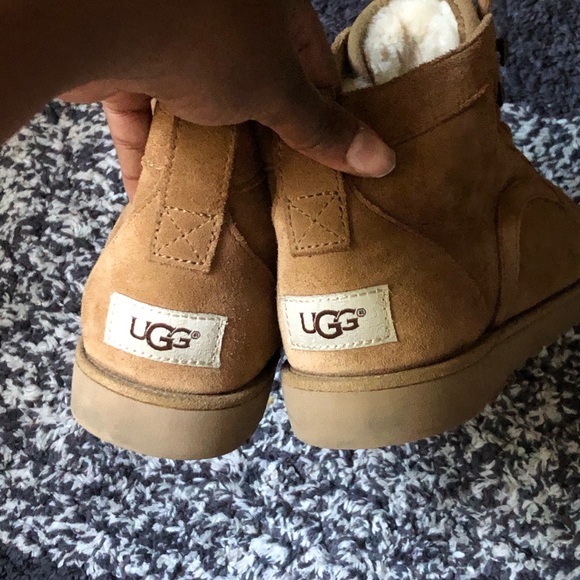 Ugg boots - Picture 4 of 6